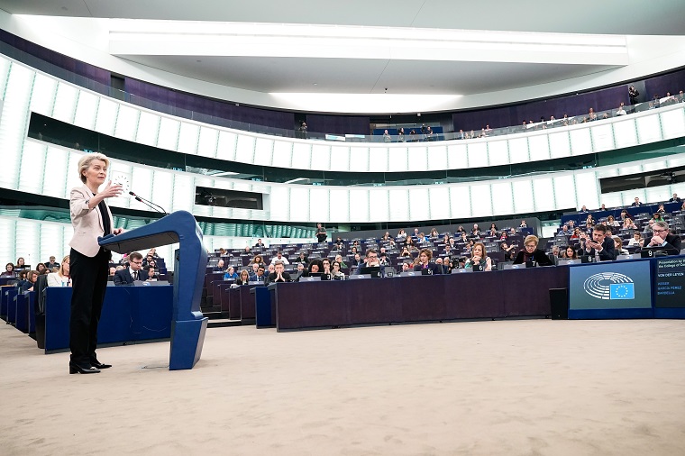 Ursula von der Leyen ante el pleno en Estrasburgo